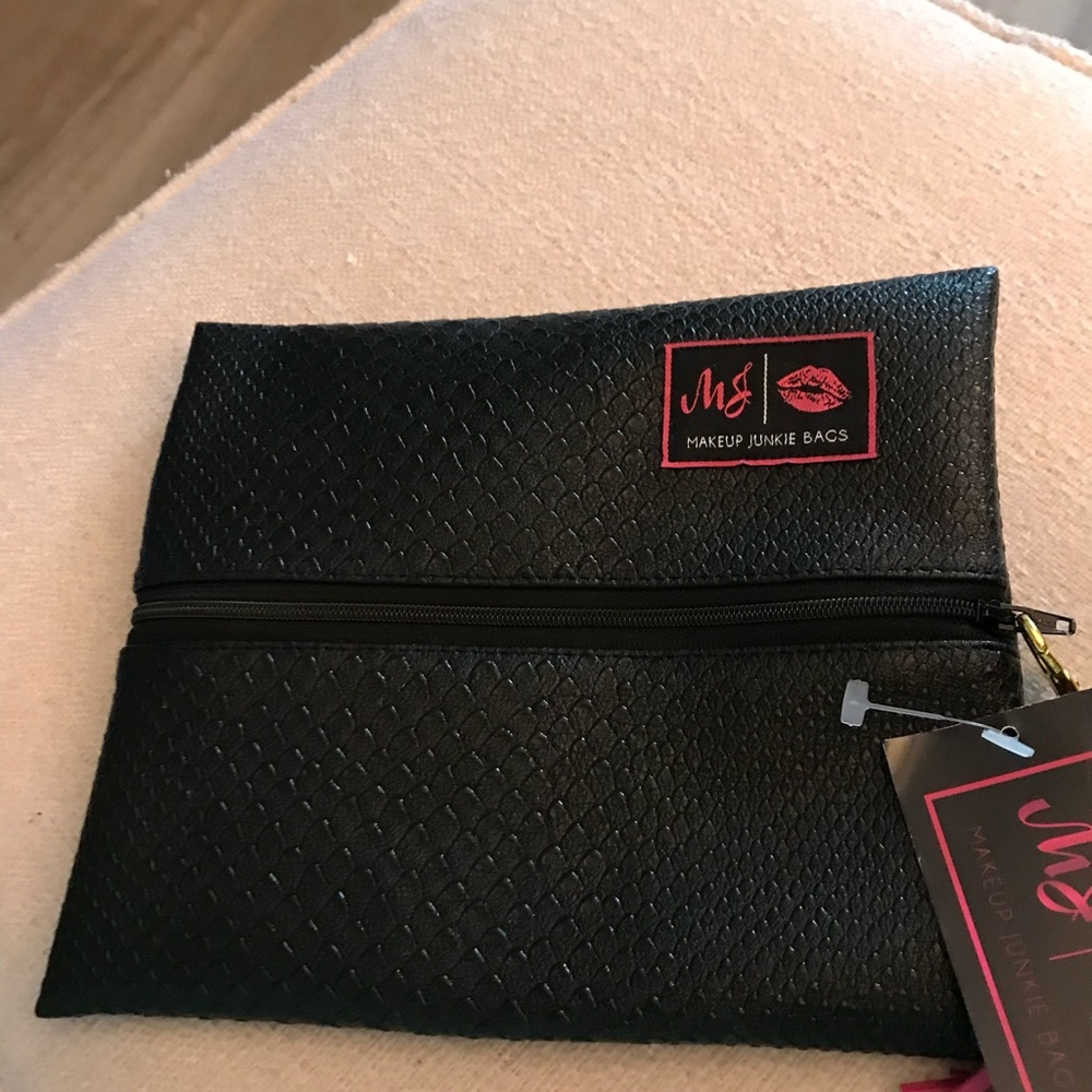 Make up junkie bag